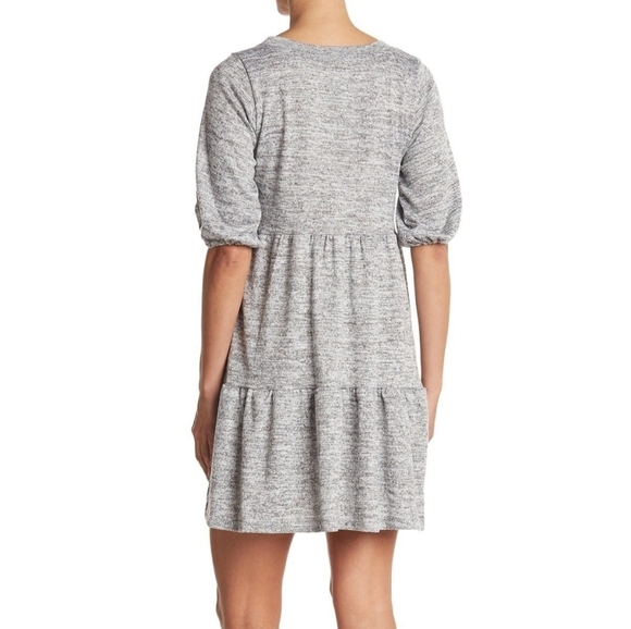 Ceny Crew Neck Elbow Length Bubble Sleeve Dress - Picture 3 of 4